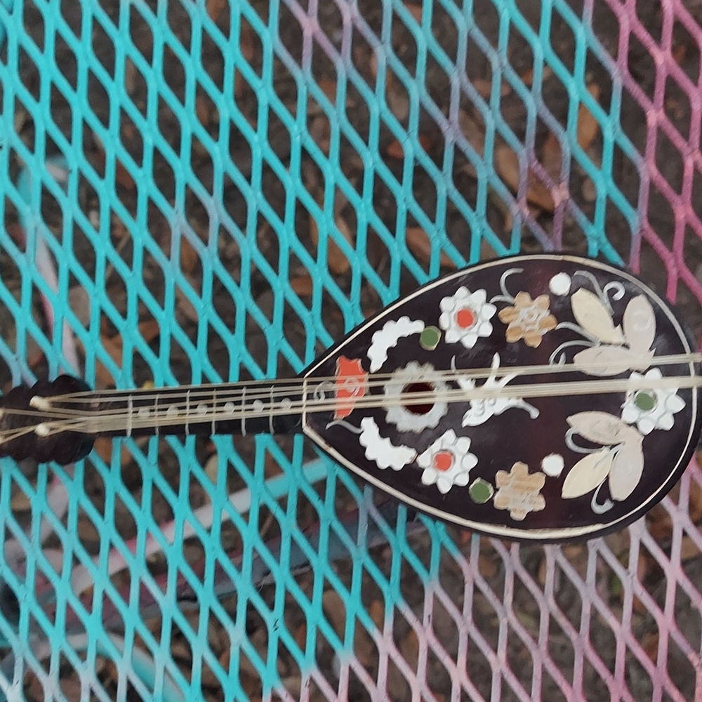 BakeLite Mandolin Music miniture